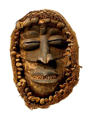 Masque de guerre guéré du Libéria